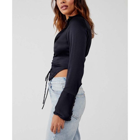 🎉LAST CHANCE🎉 NWT Free People Aurora Blouse / Black - Picture 2 of 6